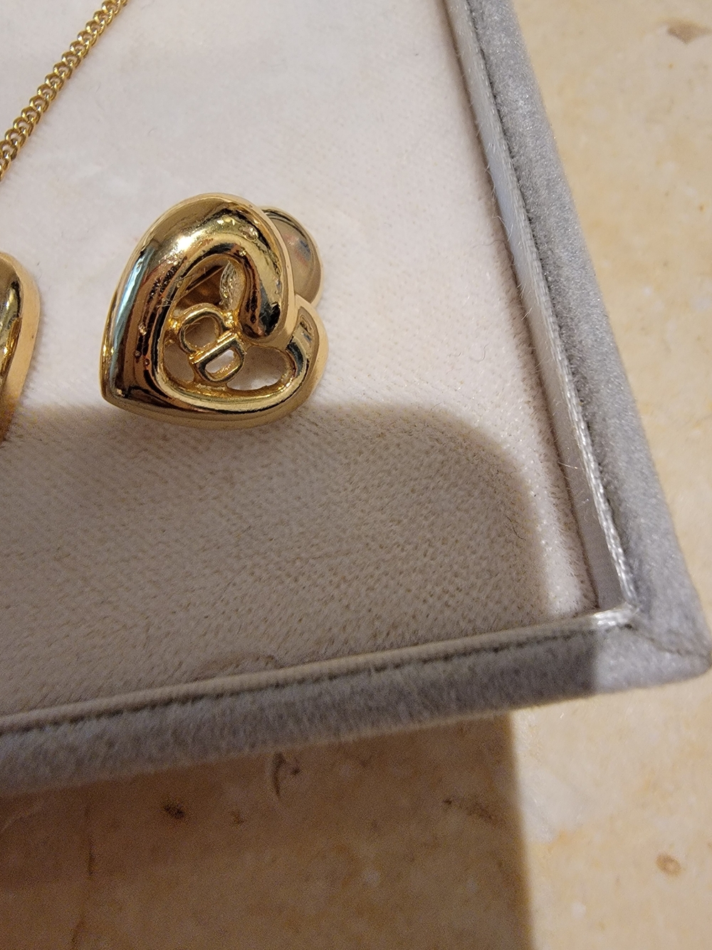 Christian Dior Gold Heart Necklace and Earrings Set - Picture 6 of 9